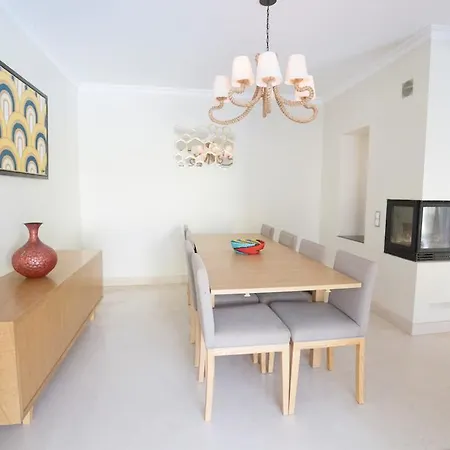 Akivillas Sky Iii סינטרה